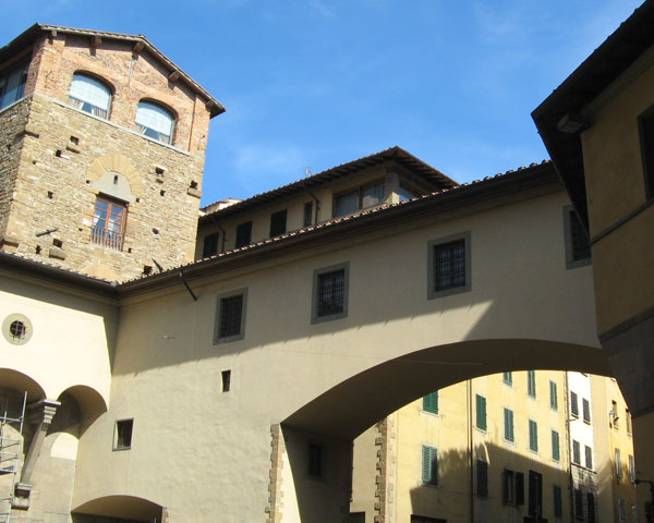 View of a section of the Vasari Corridor after Ponte Vecchio