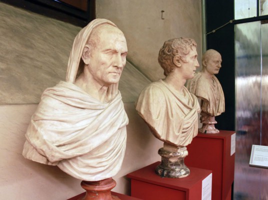 Roman and Greek busts and portraits